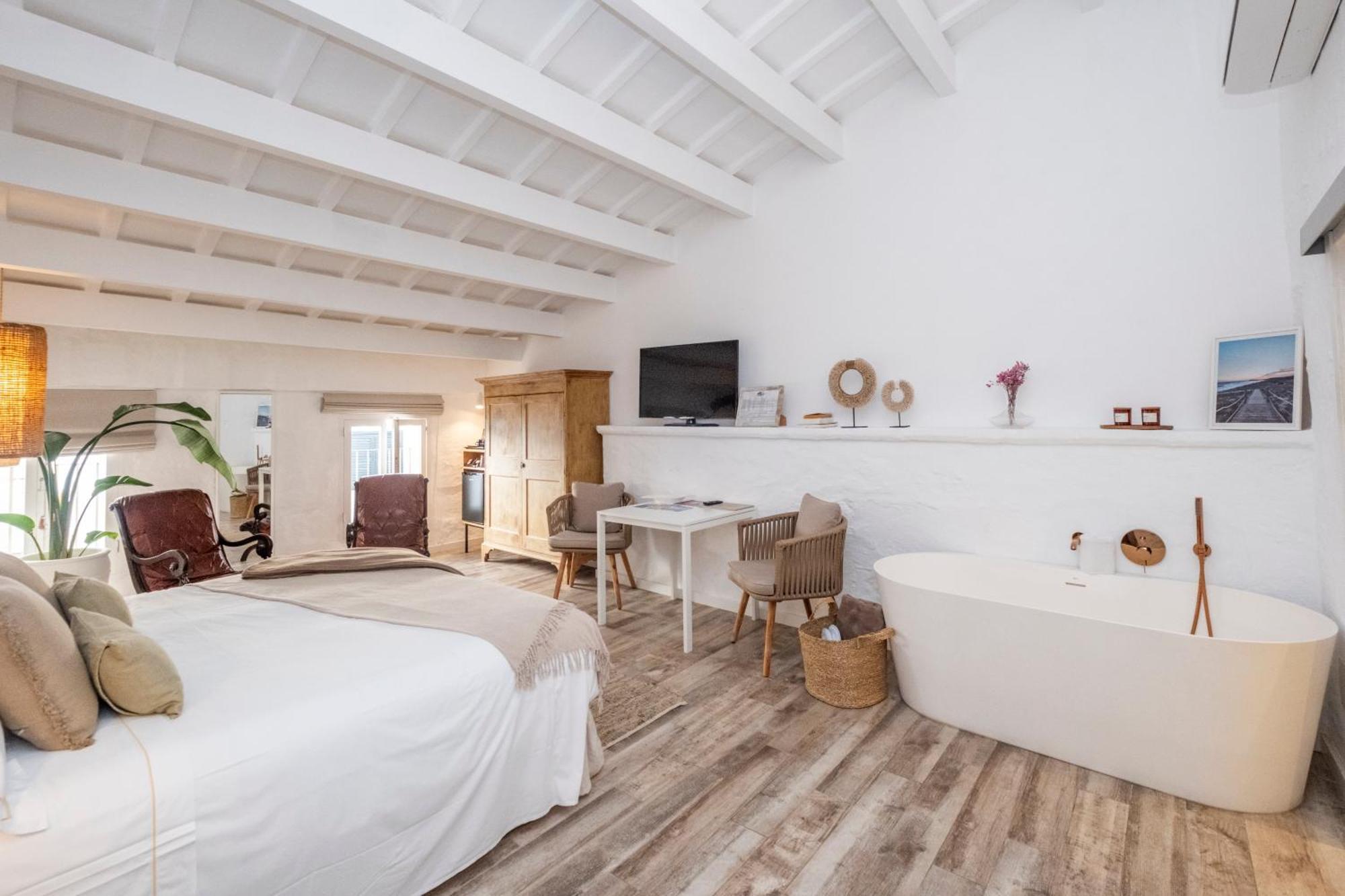 Encant De Alaior Boutique Hotel מראה חיצוני תמונה